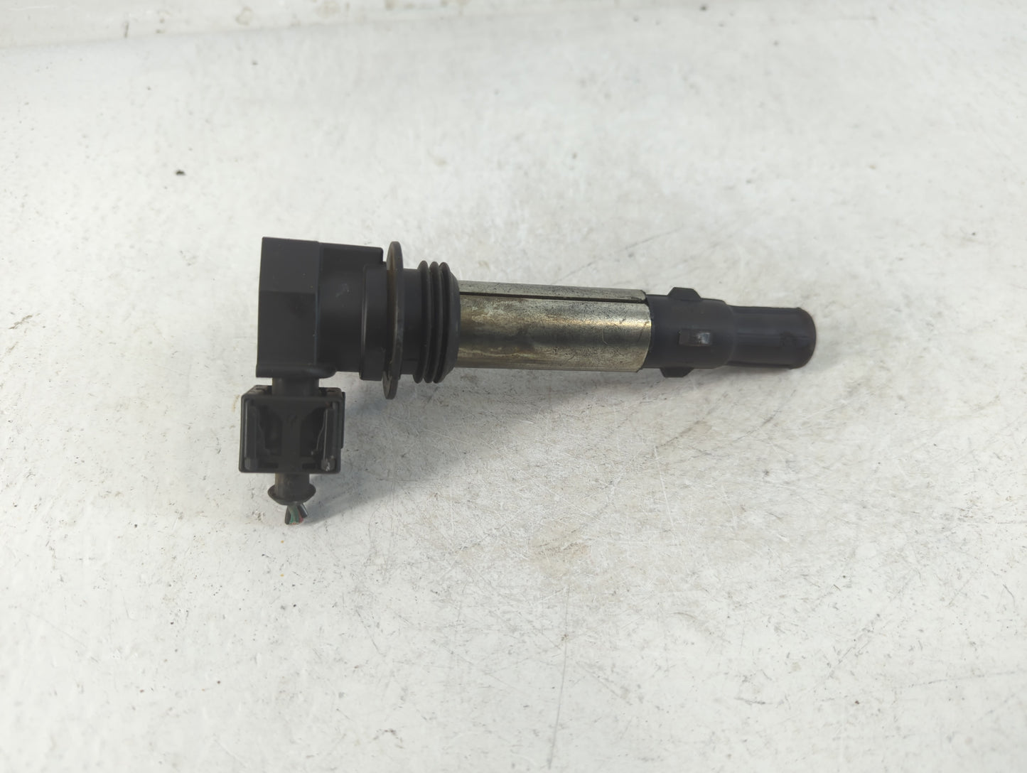 2010-2015 Chevrolet Camaro Ignition Coil Igniter Pack - Oemusedautoparts1.com