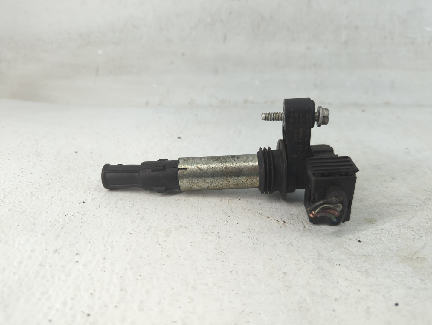 2010-2015 Chevrolet Camaro Ignition Coil Igniter Pack - Oemusedautoparts1.com