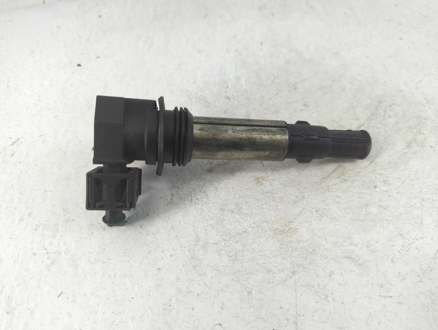 2010-2015 Chevrolet Camaro Ignition Coil Igniter Pack - Oemusedautoparts1.com