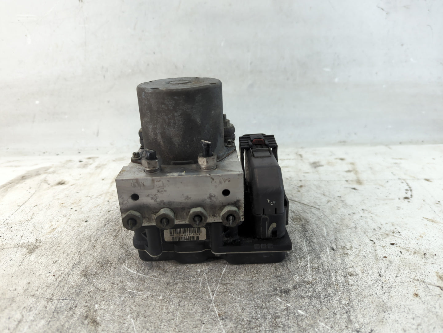 2010-2011 Chevrolet Camaro ABS Pump Control Module Replacement Fits Fits 2010 2011 OEM Used Auto Parts - Oemusedautoparts1.c