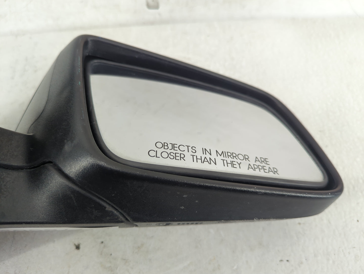 2011-2013 Chevrolet Caprice Passenger Side View Mirror - Right Door Mirror OEM Used - Oemusedautoparts1.com