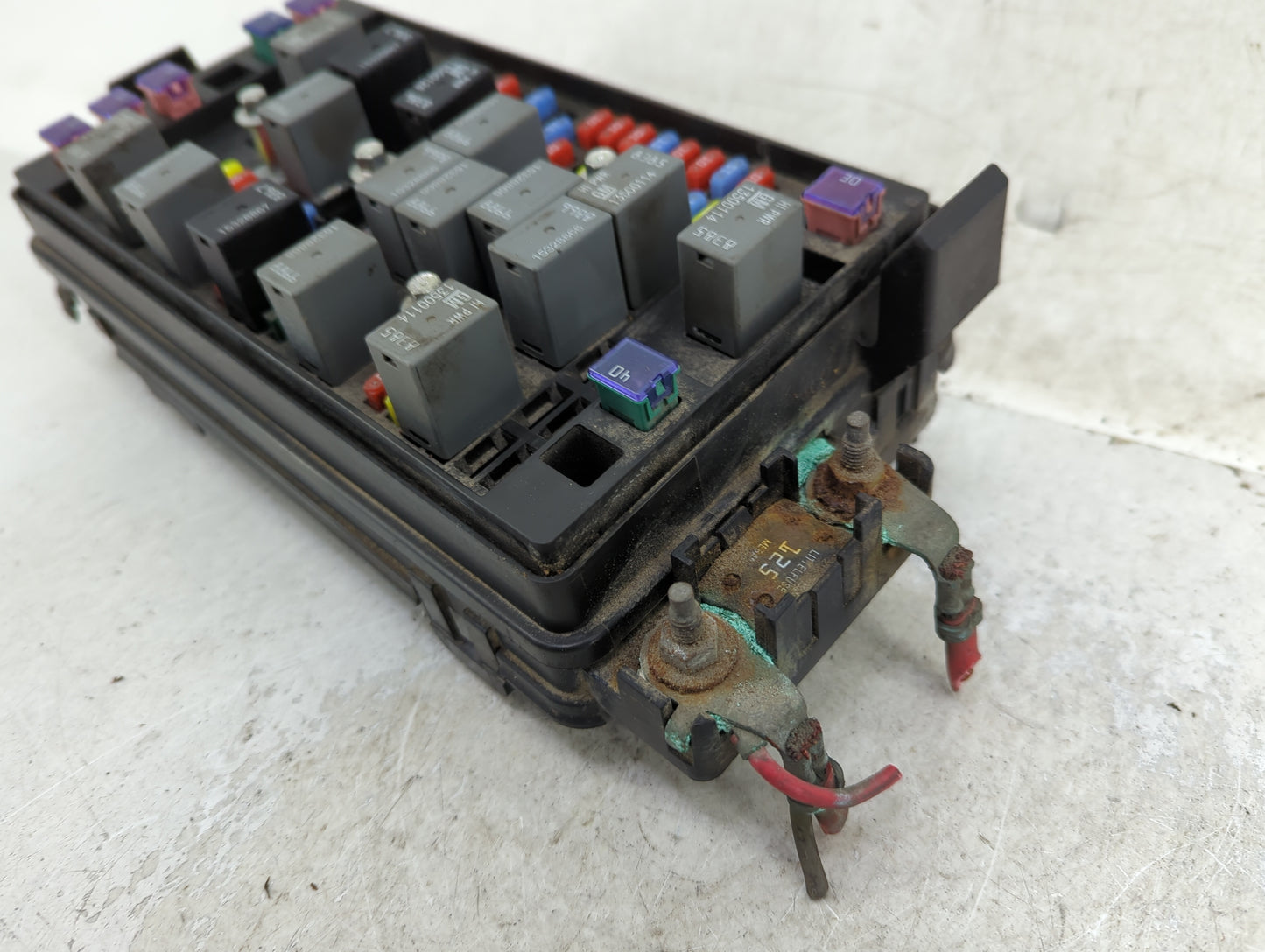 2009-2012 Chevrolet Colorado Fusebox Fuse Box Panel Relay Module Fits Fits 2009 2010 2011 2012 OEM Used Auto Parts - Oemused