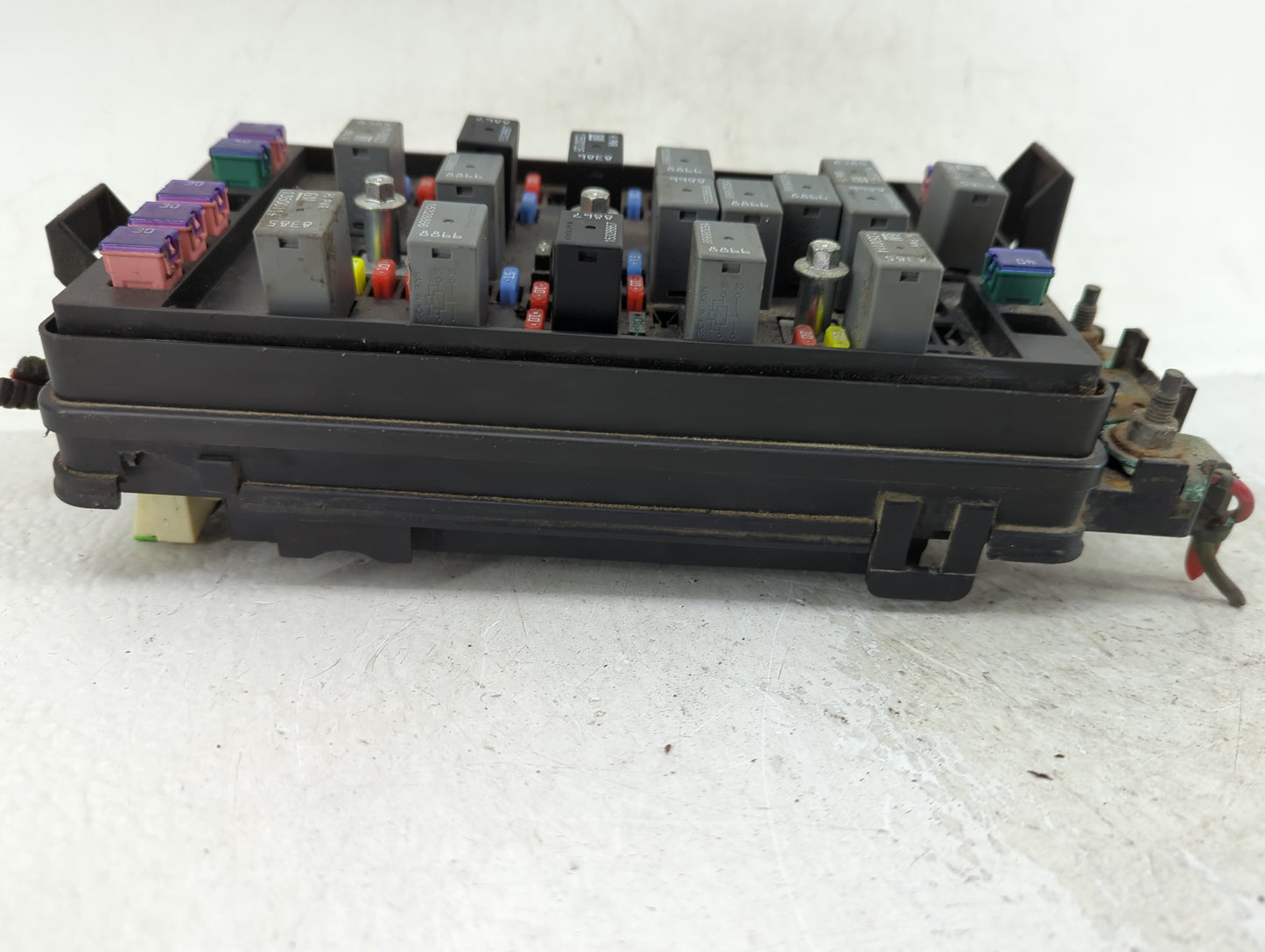 2009-2012 Chevrolet Colorado Fusebox Fuse Box Panel Relay Module Fits Fits 2009 2010 2011 2012 OEM Used Auto Parts - Oemused