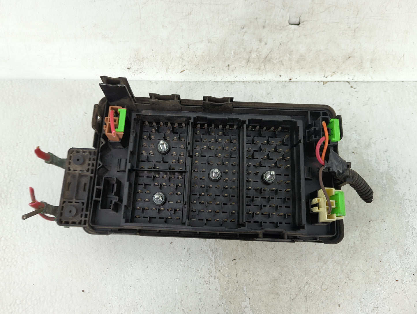 2009-2012 Chevrolet Colorado Fusebox Fuse Box Panel Relay Module Fits Fits 2009 2010 2011 2012 OEM Used Auto Parts - Oemused
