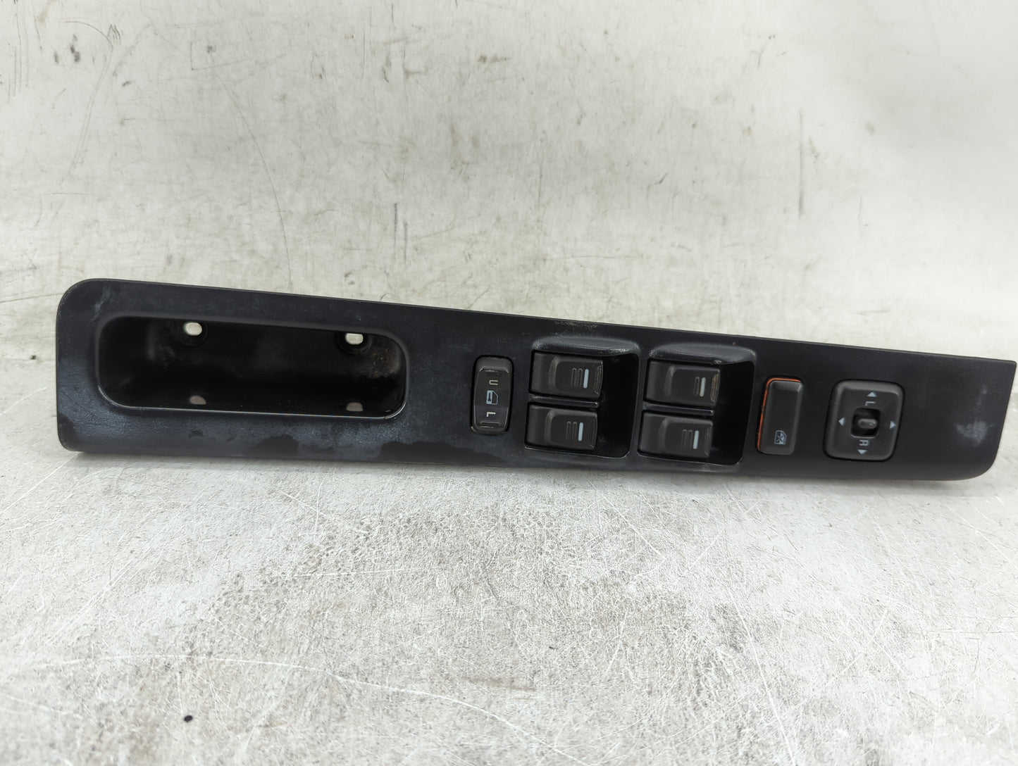 2004-2012 Chevrolet Colorado Master Power Window Switch Replacement Driver Side Left P/N:517317 Fits OEM Used Auto Parts - O