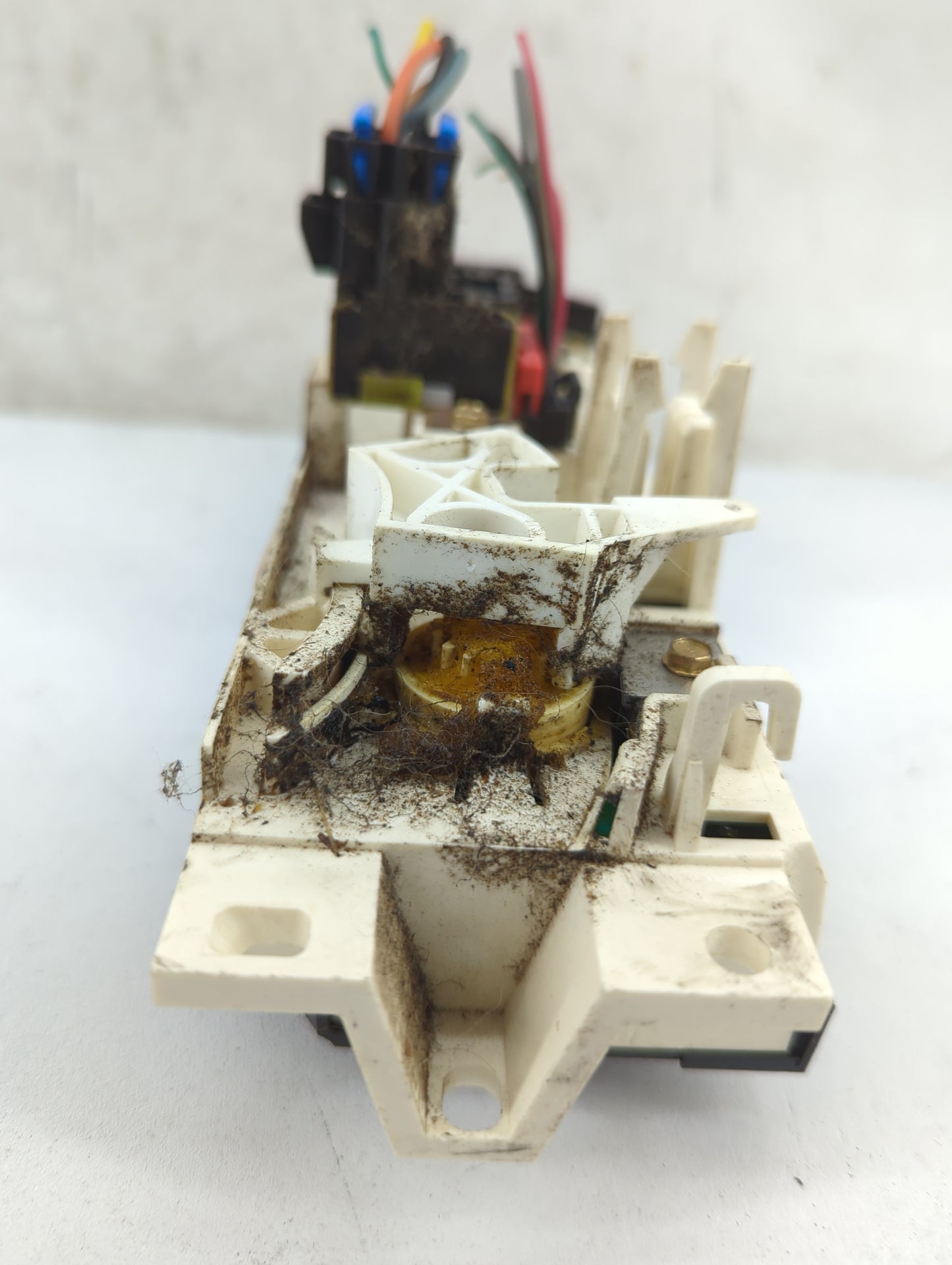 2004-2012 Chevrolet Colorado Climate Control Module Temperature AC/Heater Replacement P/N:25841856 Fits OEM Used Auto Parts 