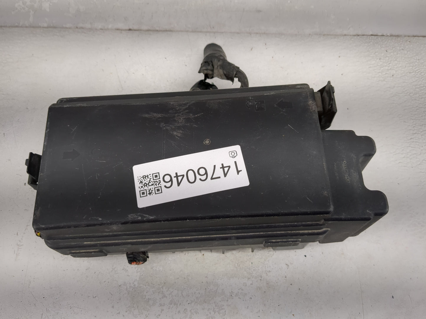 2009-2012 Chevrolet Colorado Fusebox Fuse Box Panel Relay Module P/N:20885194 Fits Fits 2009 2010 2011 2012 OEM Used Auto Pa