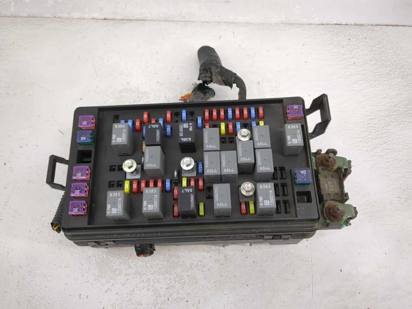 2009-2012 Chevrolet Colorado Fusebox Fuse Box Panel Relay Module P/N:20885194 Fits Fits 2009 2010 2011 2012 OEM Used Auto Pa
