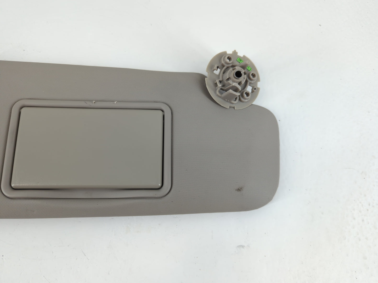 2011-2016 Chevrolet Cruze Sun Visor Shade Replacement Passenger Right Mirror Fits Fits 2011 2012 2013 2014 2015 2016 OEM Use