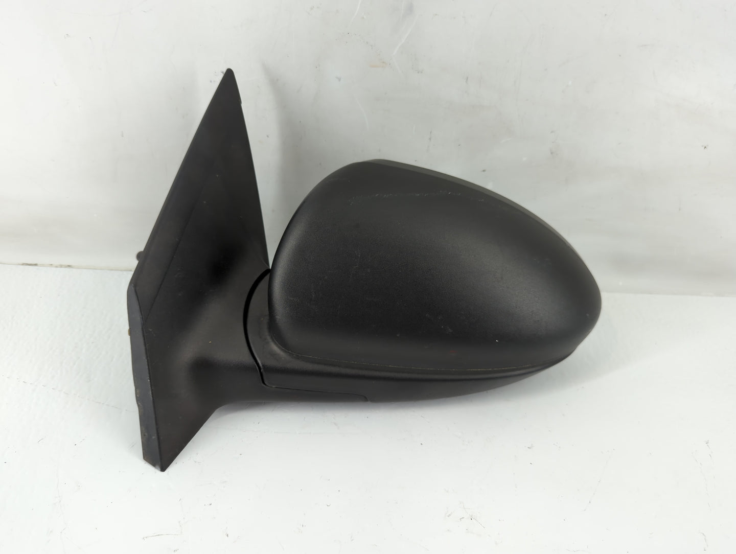 2011 Chevrolet Cruze Driver Left Side View Manual Door Mirror - Oemusedautoparts1.com