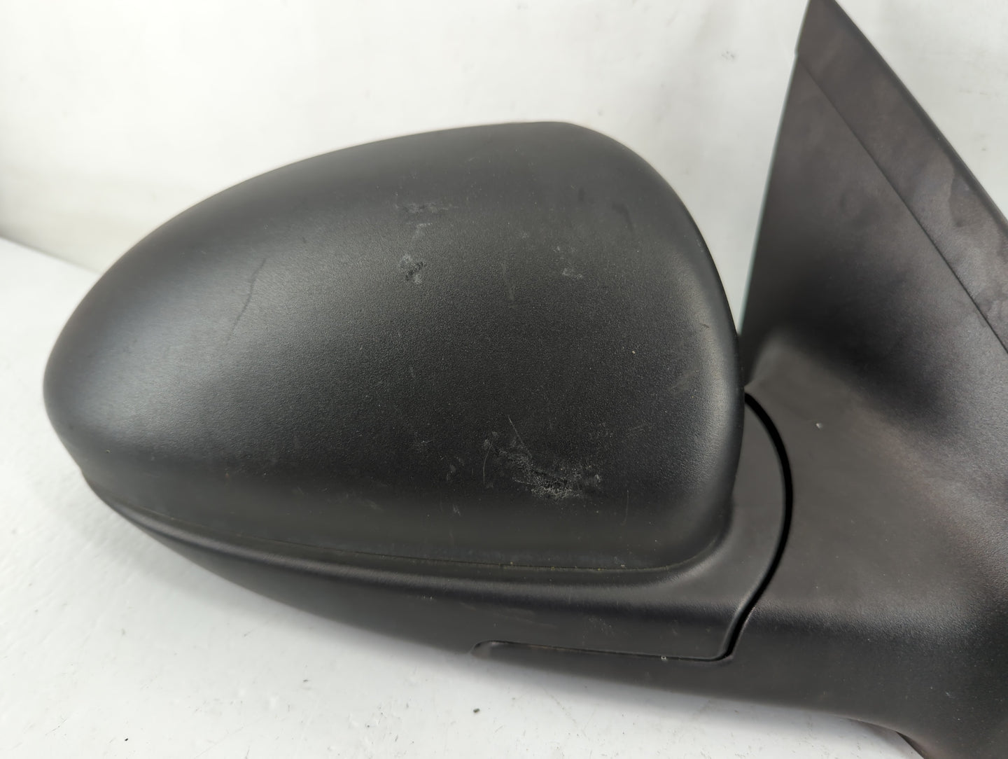 2011 Chevrolet Cruze Passenger Right Side View Manual Door Mirror Black - Oemusedautoparts1.com