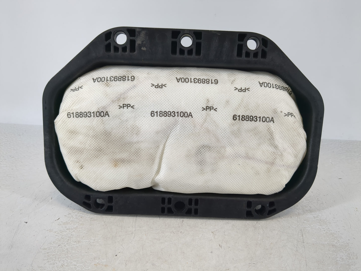 2011 Chevrolet Cruze Air Bag Passenger Right Dashboard OEM P/N:4FZ Z9A 2Z AFE Fits OEM Used Auto Parts - Oemusedautoparts1.c