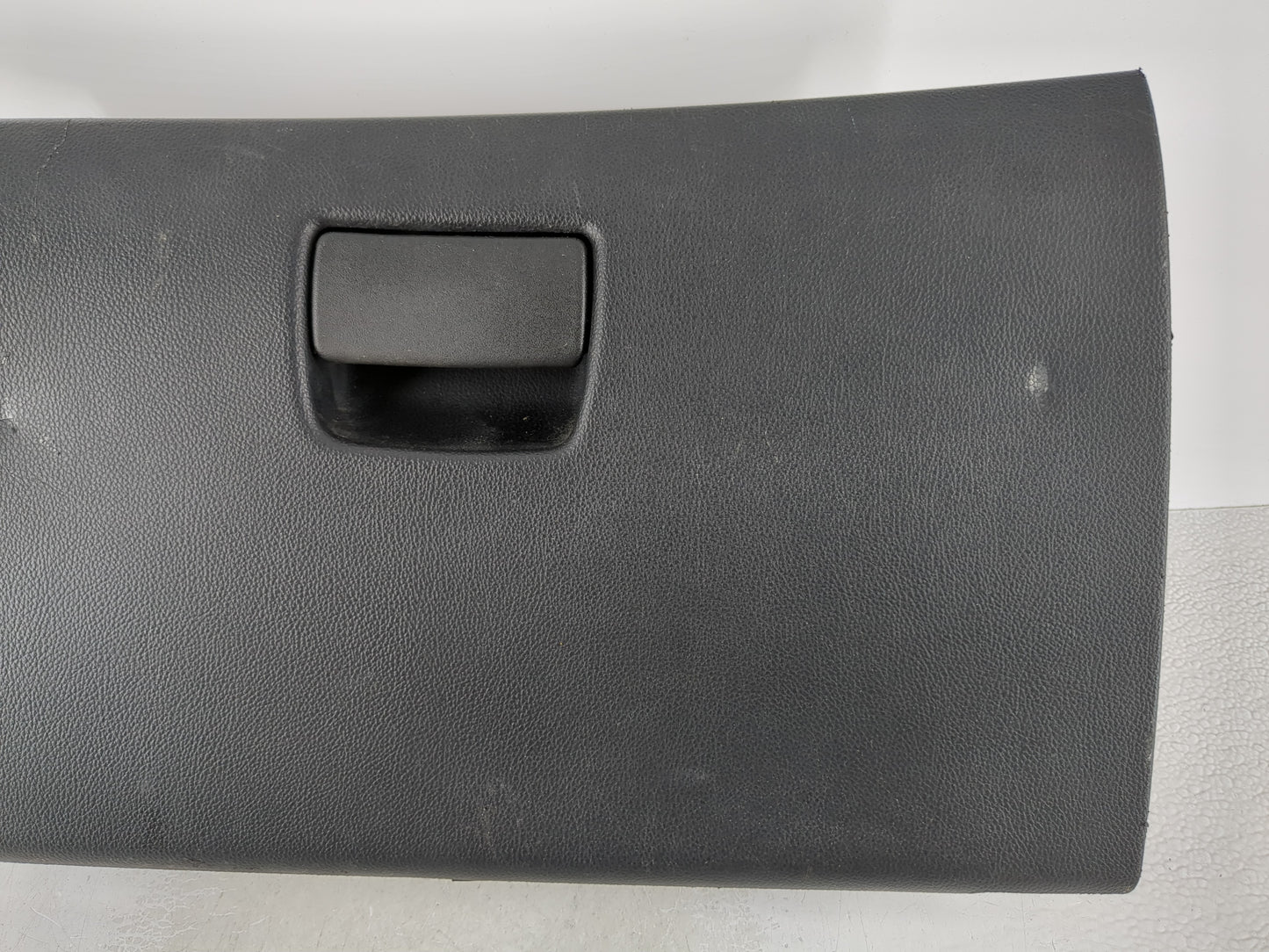 2011 Chevrolet Cruze Passenger Glove Box Door Storage Compartment 1035567 - Oemusedautoparts1.com