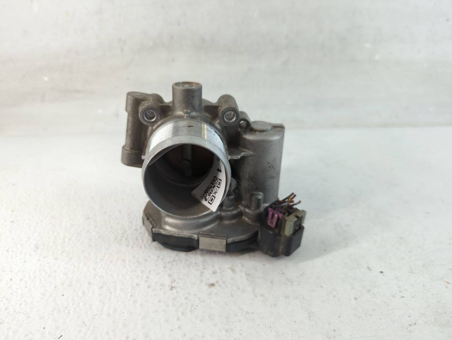 2011-2016 Chevrolet Cruze Throttle Body P/N:55565489 Fits Fits 2011 2012 2013 2014 2015 2016 2017 2018 2019 2020 2021 OEM Us