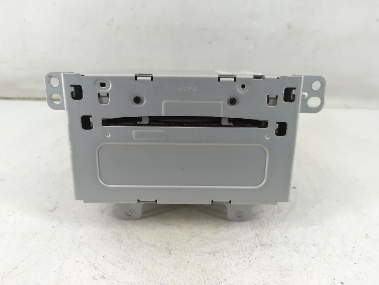 2011 Chevrolet Cruze Radio AM FM Cd Player Receiver Replacement P/N:20983517 Fits Fits 2010 OEM Used Auto Parts - Oemusedaut