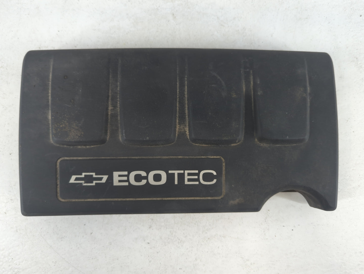 2011 Chevrolet Cruze Engine Cover - Oemusedautoparts1.com