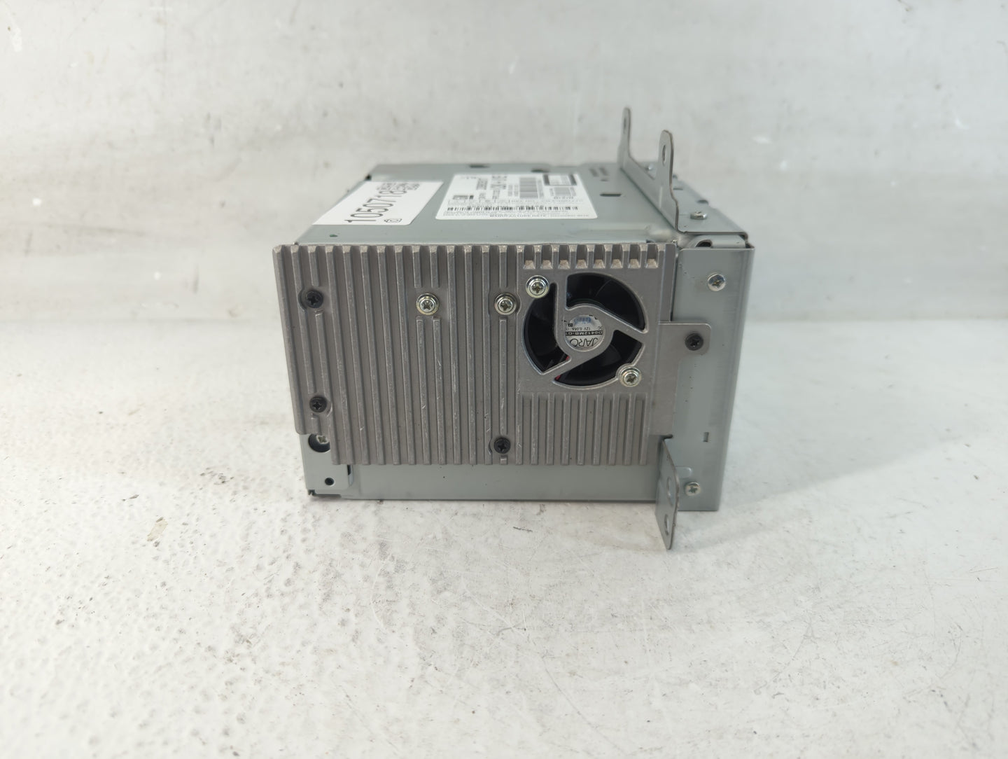 2011 Chevrolet Cruze Radio AM FM Cd Player Receiver Replacement P/N:20983517 Fits OEM Used Auto Parts - Oemusedautoparts1.co