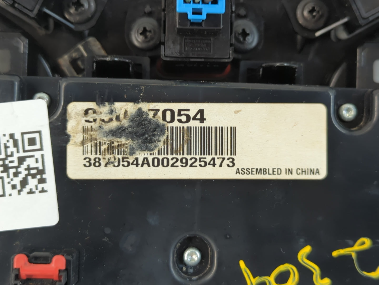2011-2012 Chevrolet Cruze Climate Control Module Temperature AC/Heater Replacement Fits Fits 2011 2012 OEM Used Auto Parts -