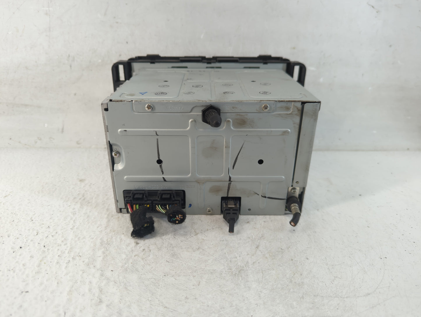 2011-2012 Chevrolet Cruze Radio AM FM Cd Player Receiver Replacement P/N:22924485 Fits Fits 2010 2011 2012 OEM Used Auto Par