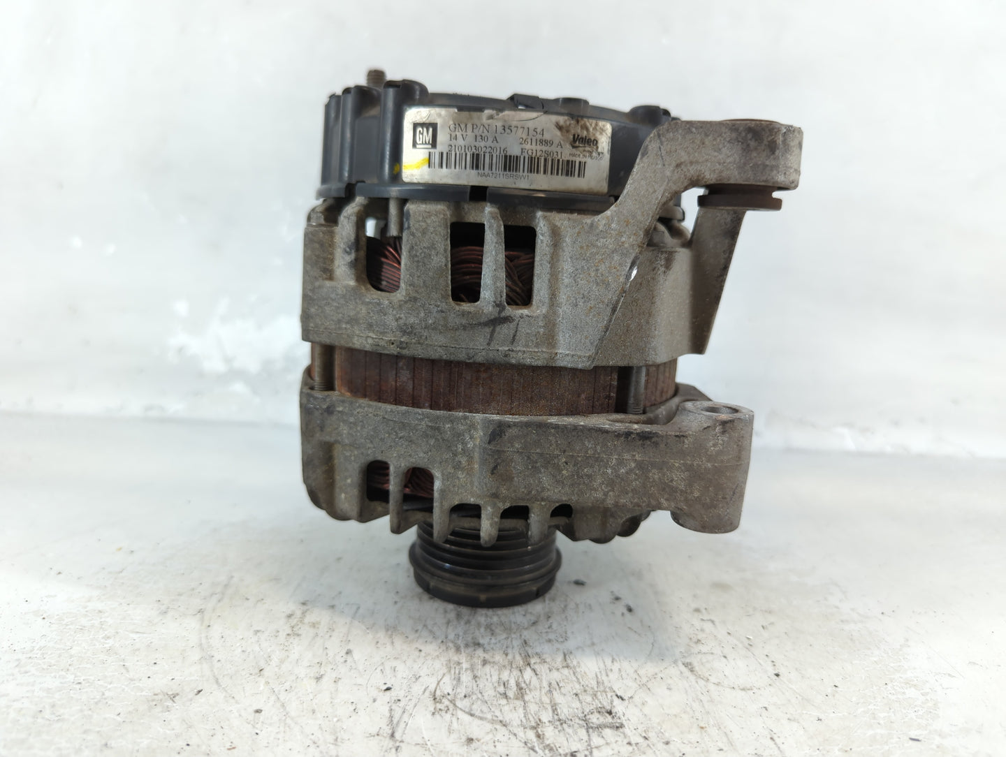 2011 Chevrolet Cruze Alternator Replacement Generator Charging Assembly Engine OEM P/N:13577154 Fits OEM Used Auto Parts - O