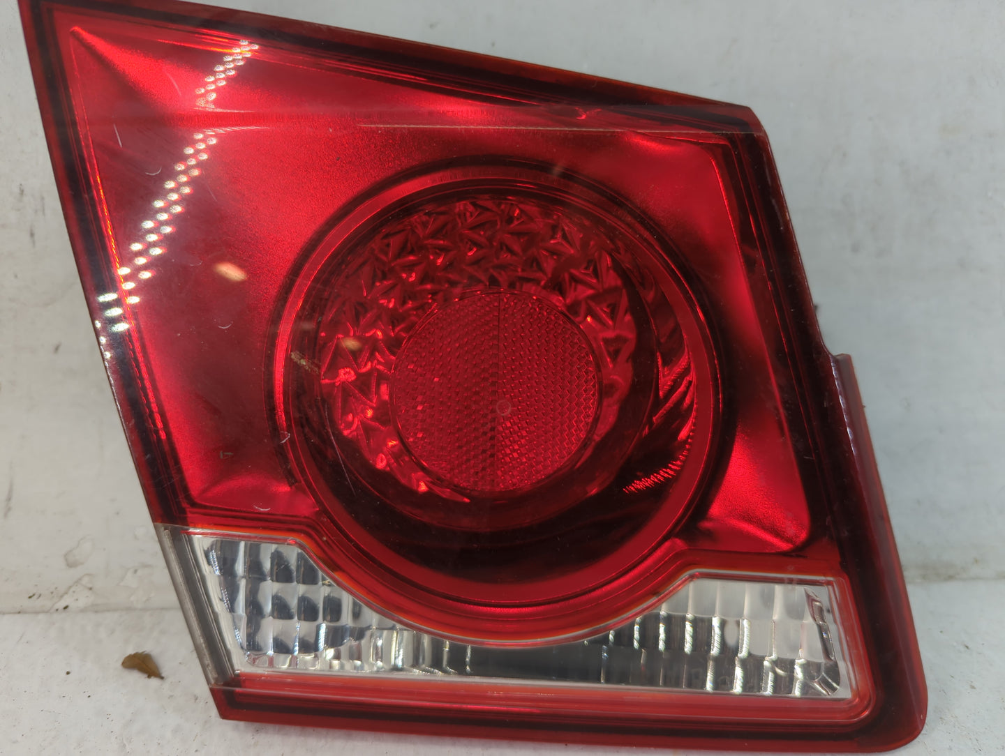 2011-2016 Chevrolet Cruze Tail Light Assembly Driver Left OEM Fits Fits 2011 2012 2013 2014 2015 2016 OEM Used Auto Parts - 