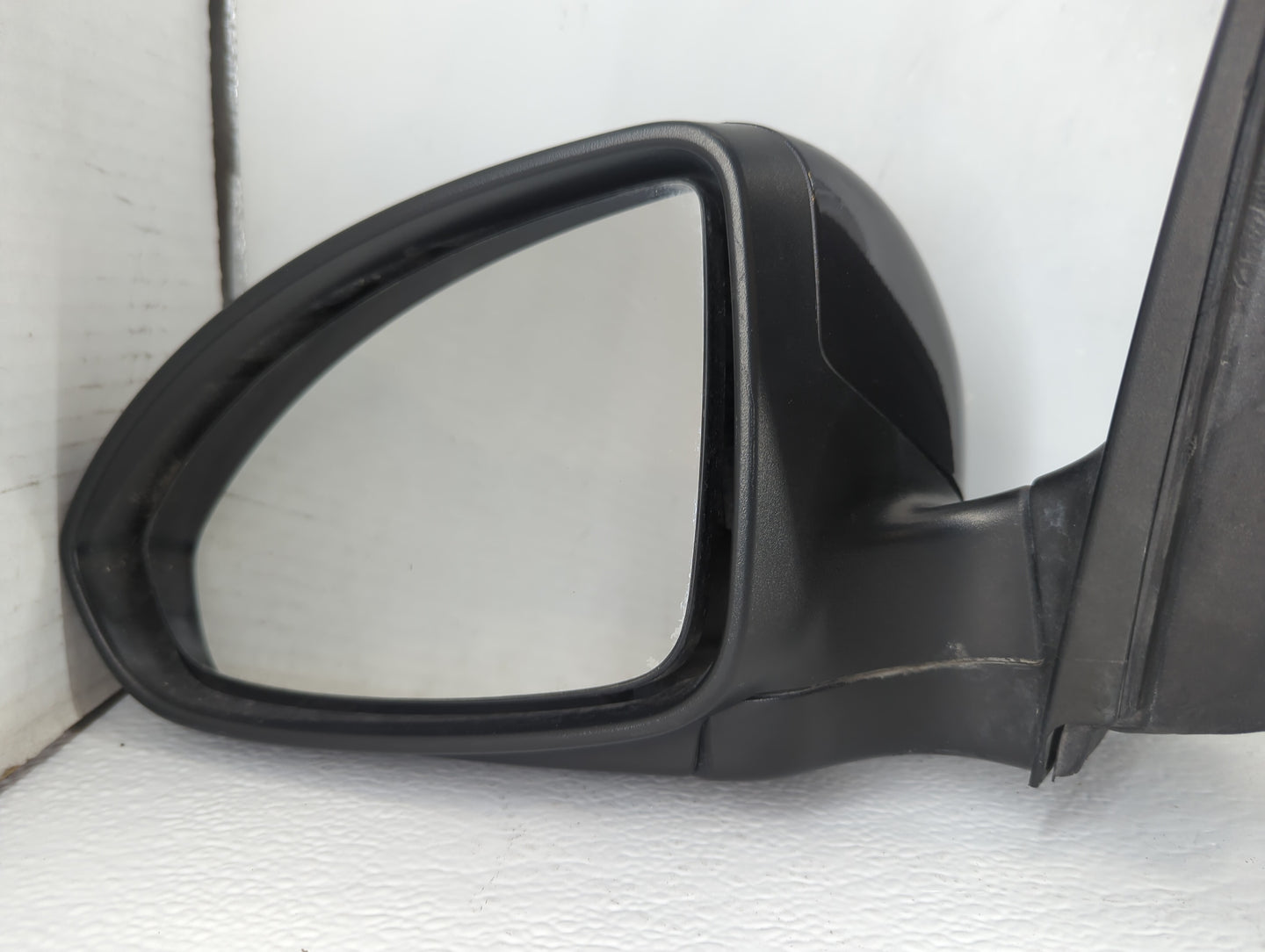2011-2016 Chevrolet Cruze Driver Side View Mirror - Left Door Mirror OEM Used - Oemusedautoparts1.com