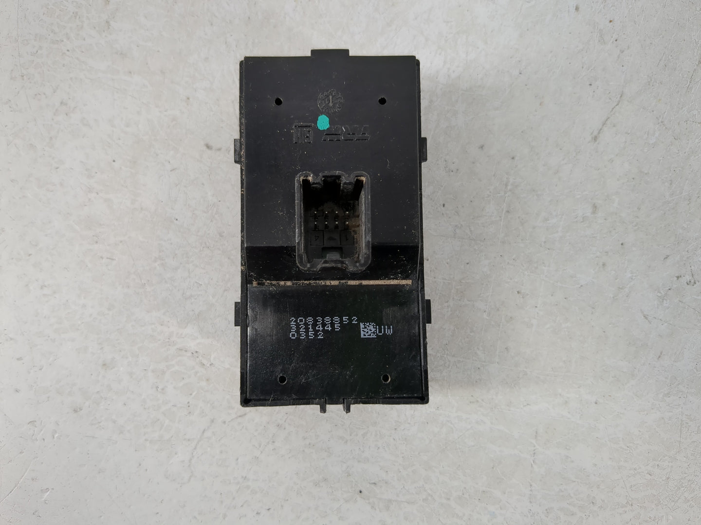 2011-2016 Chevrolet Cruze Master Power Window Switch Replacement Driver Side Left P/N:20838852 Fits OEM Used Auto Parts - Oe