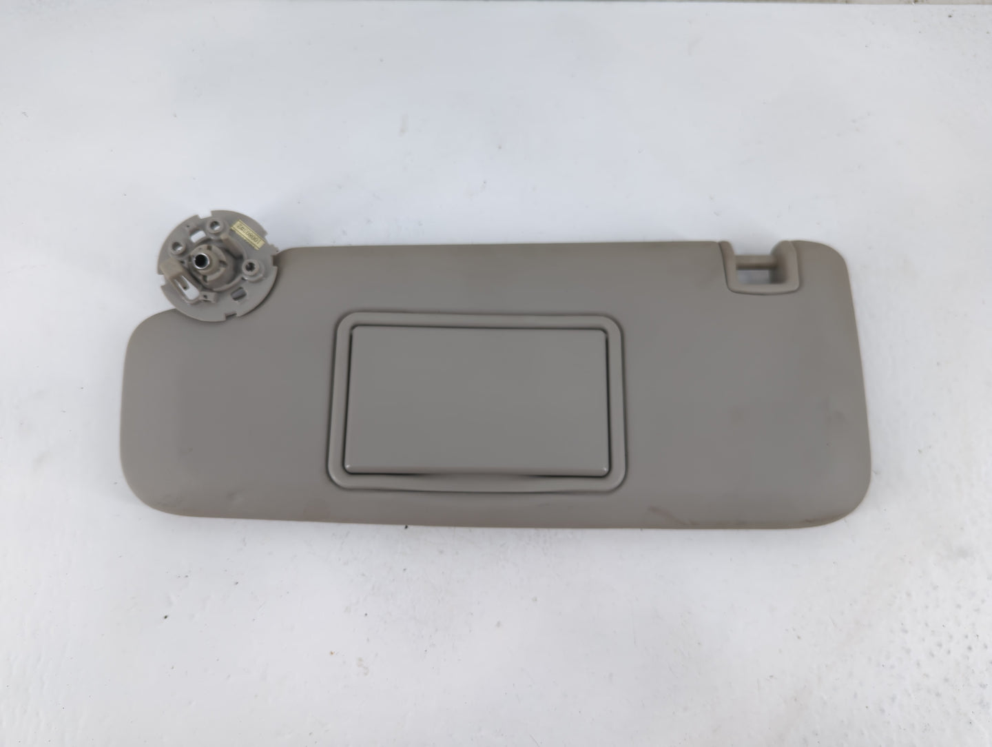 2011-2016 Chevrolet Cruze Sun Visor Shade Replacement Driver Left Mirror Fits Fits 2011 2012 2013 2014 2015 2016 OEM Used Au