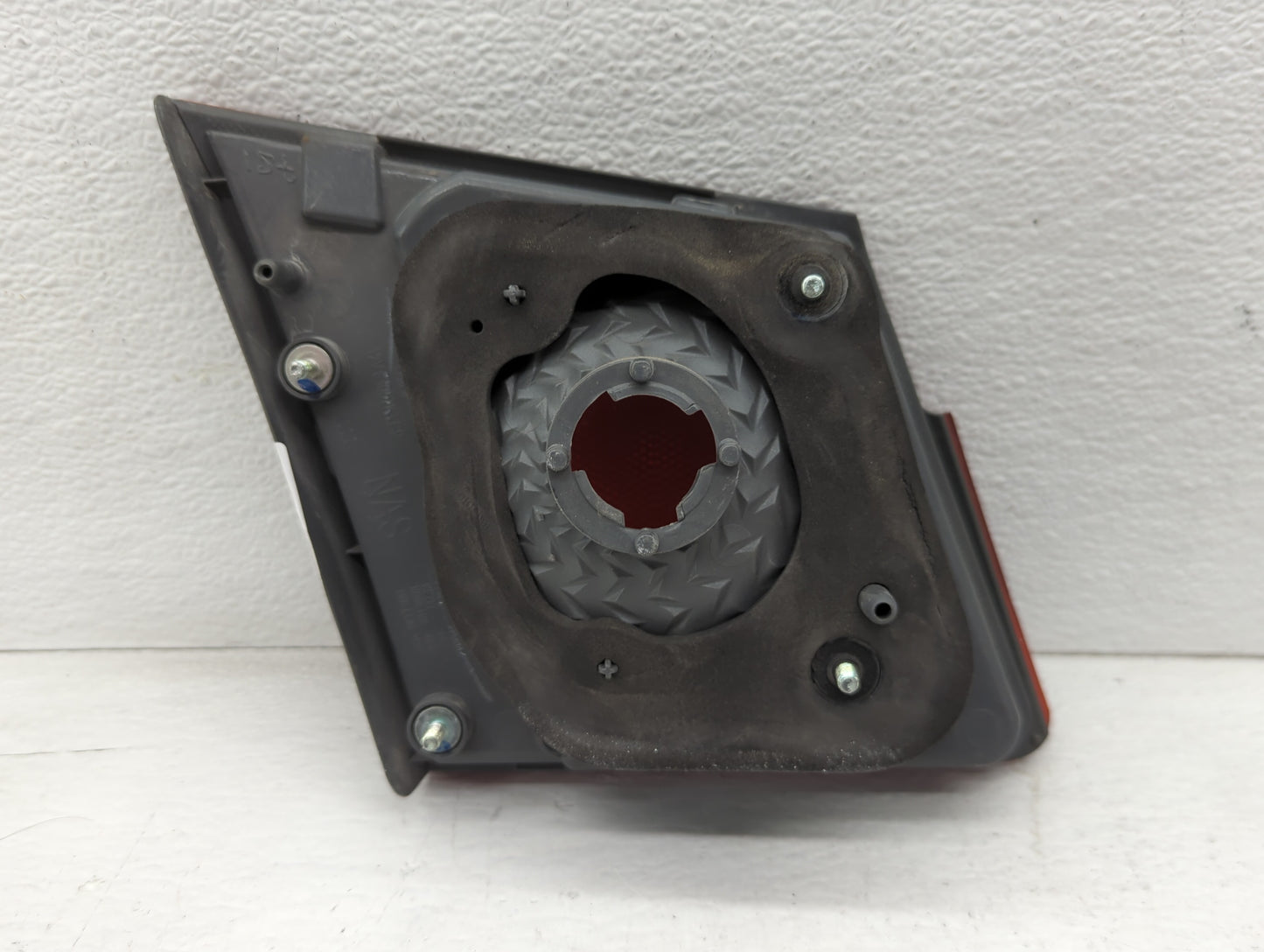 2011-2016 Chevrolet Cruze Tail Light Assembly Passenger Right OEM Fits Fits 2011 2012 2013 2014 2015 2016 OEM Used Auto Part