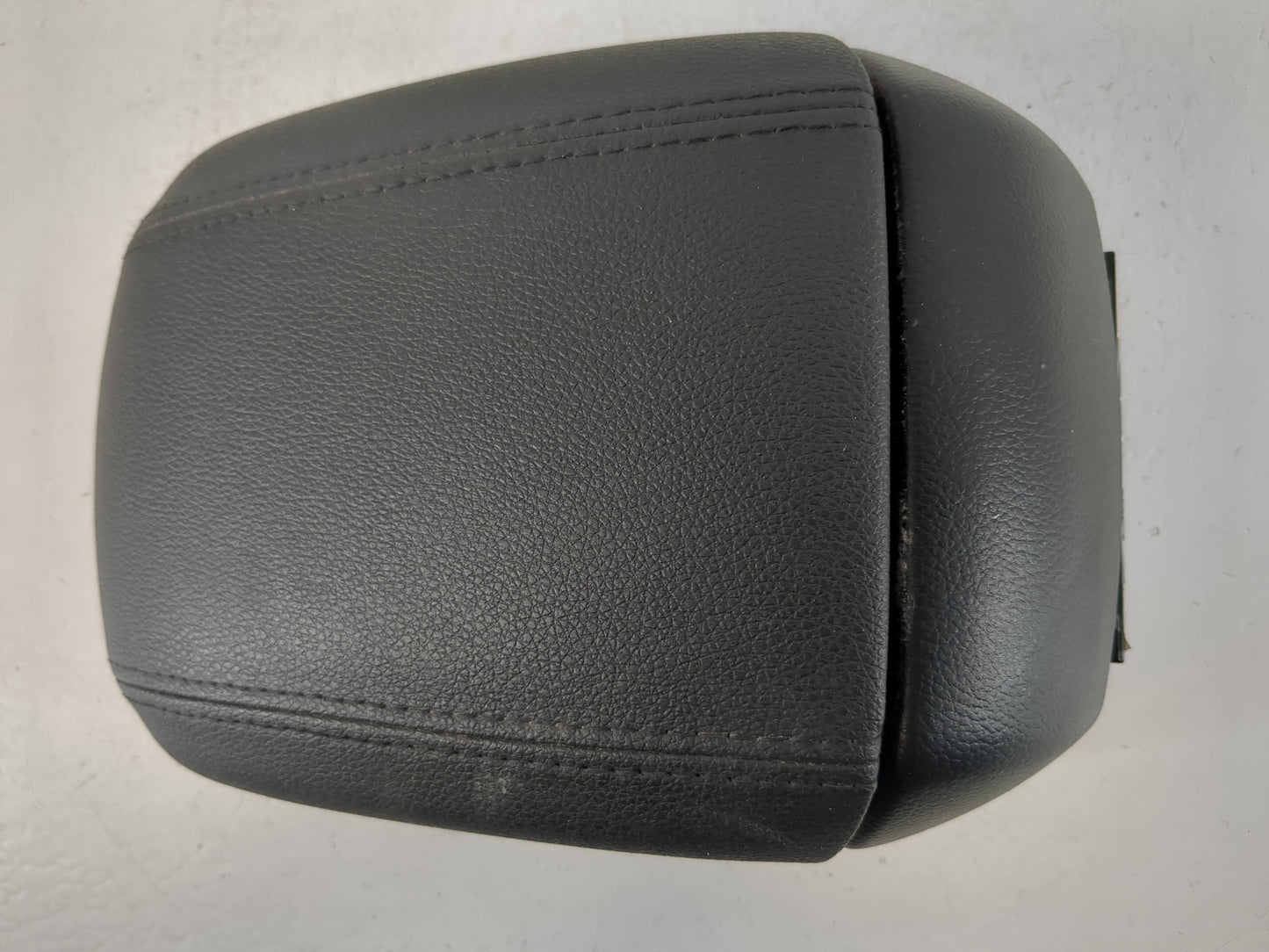 2011-2012 Chevrolet Cruze Center Console Armrest Cover Lid Fits Fits 2011 2012 OEM Used Auto Parts - Oemusedautoparts1.com