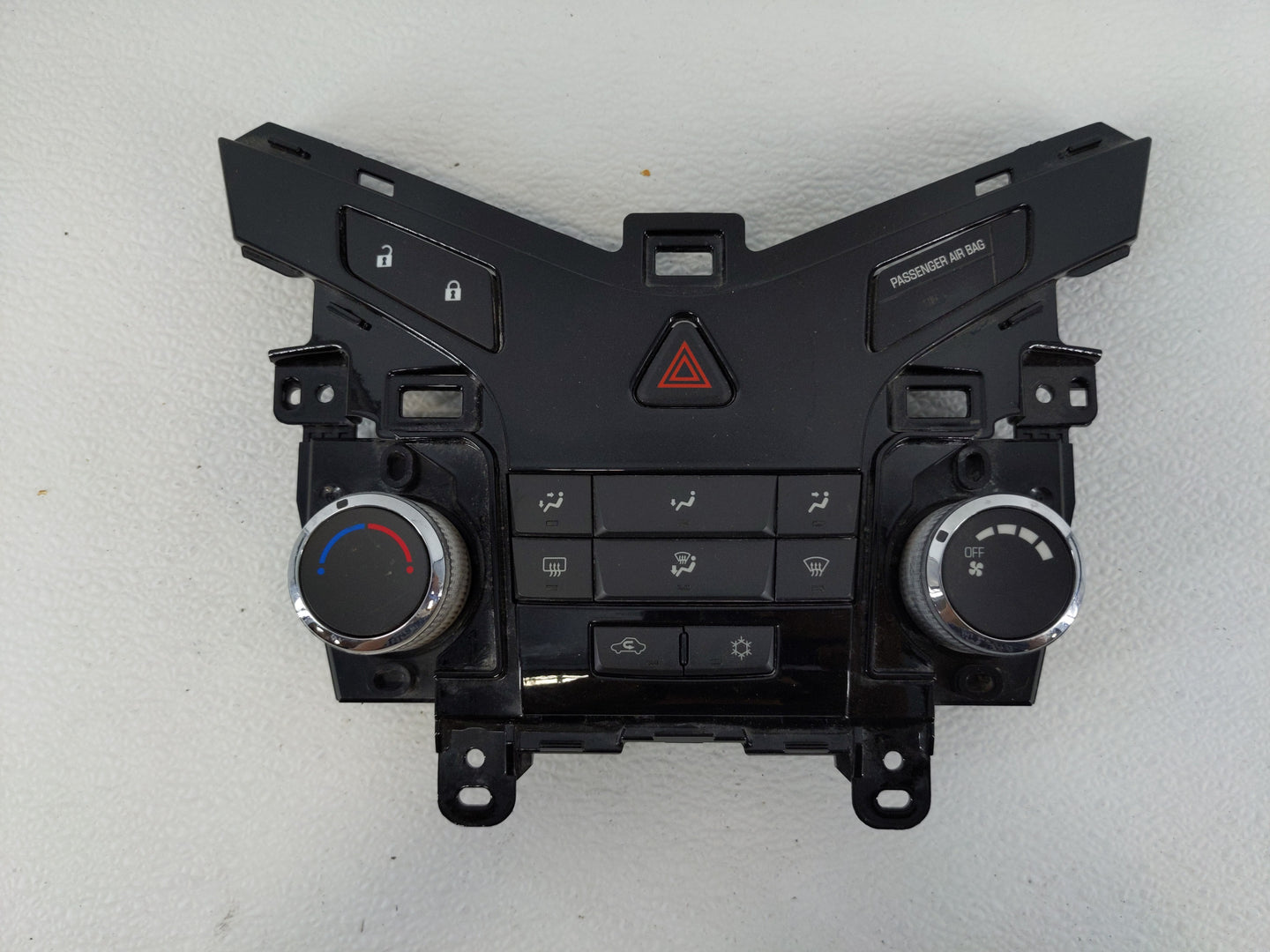 2011-2012 Chevrolet Cruze Climate Control Module Temperature AC/Heater Replacement P/N:95017054 Fits Fits 2011 2012 OEM Used