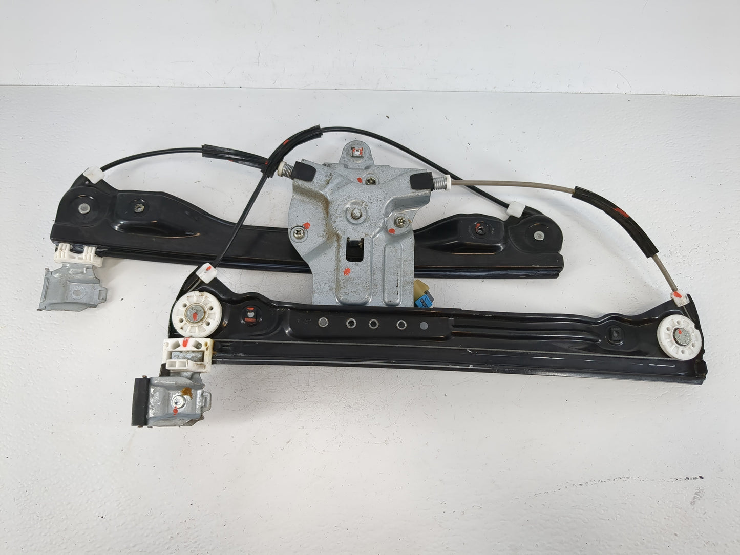 2011-2012 Chevrolet Cruze Driver Left Front Window Regulator 1112954 - Oemusedautoparts1.com