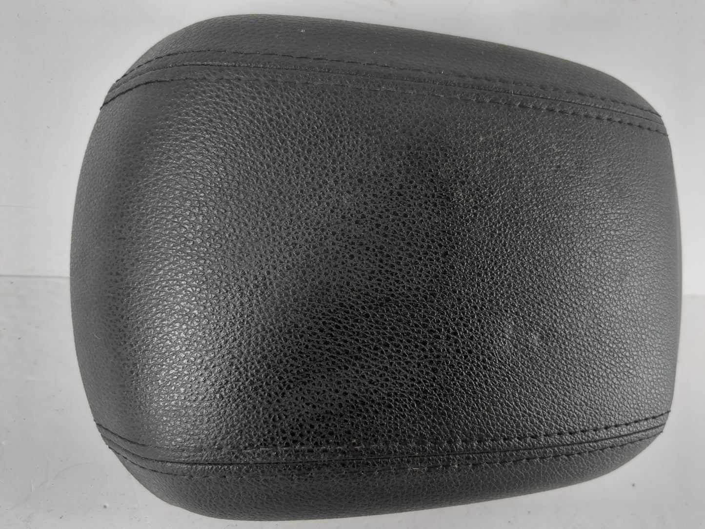 2011-2012 Chevrolet Cruze Center Console Armrest Cover Lid Fits Fits 2011 2012 OEM Used Auto Parts - Oemusedautoparts1.com