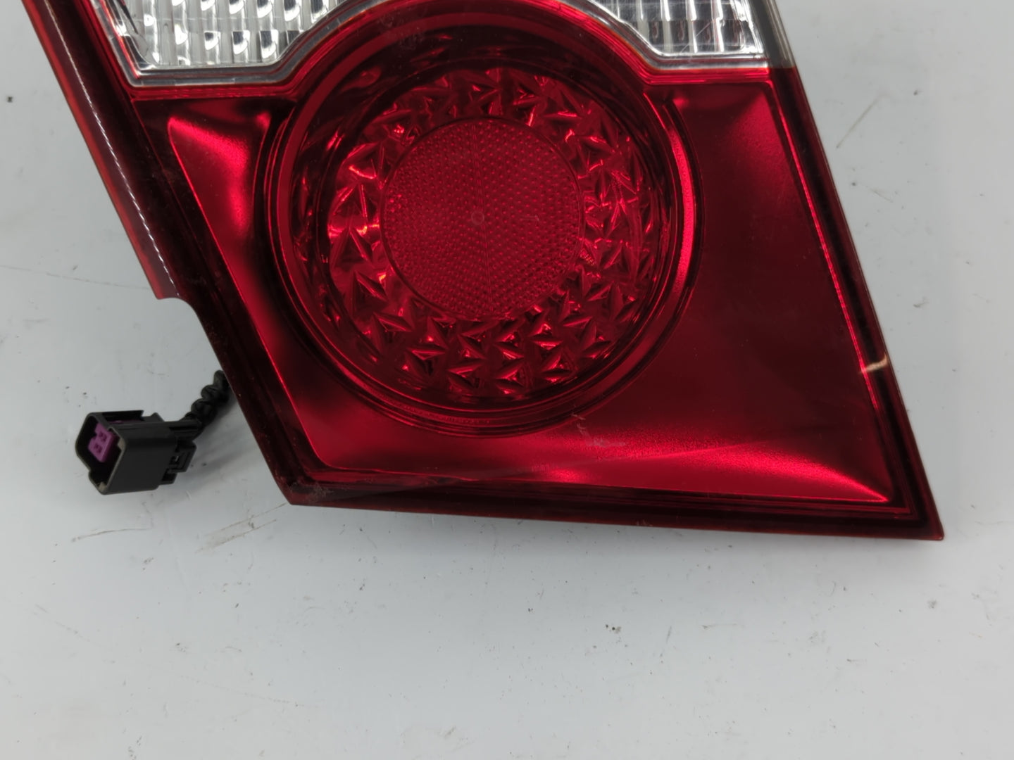 2011-2016 Chevrolet Cruze Tail Light Assembly Driver Left OEM Fits Fits 2011 2012 2013 2014 2015 2016 OEM Used Auto Parts - 
