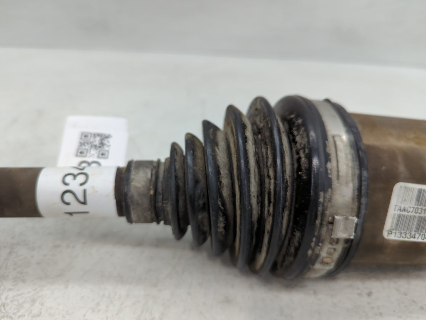 2011-2016 Chevrolet Cruze Axle Shaft Front Driver Cv C/v - Oemusedautoparts1.com