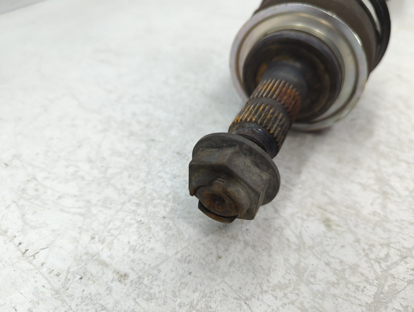 2011-2016 Chevrolet Cruze Axle Shaft Front Driver Cv C/v - Oemusedautoparts1.com