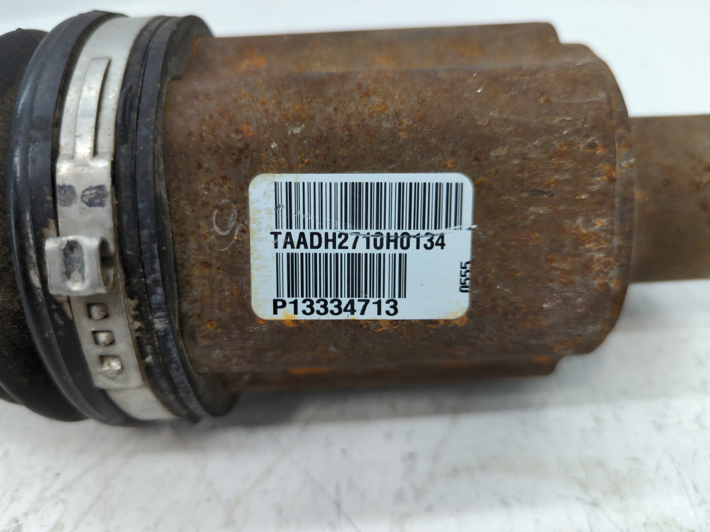 2011-2012 Chevrolet Cruze Axle Shaft Front Passenger Cv C/v - Oemusedautoparts1.com