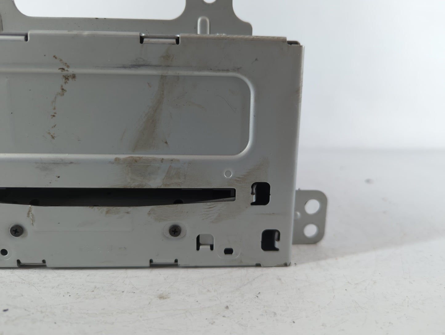 2011-2012 Chevrolet Cruze Radio AM FM Cd Player Receiver Replacement P/N:20983517 Fits Fits 2010 2011 2012 OEM Used Auto Par