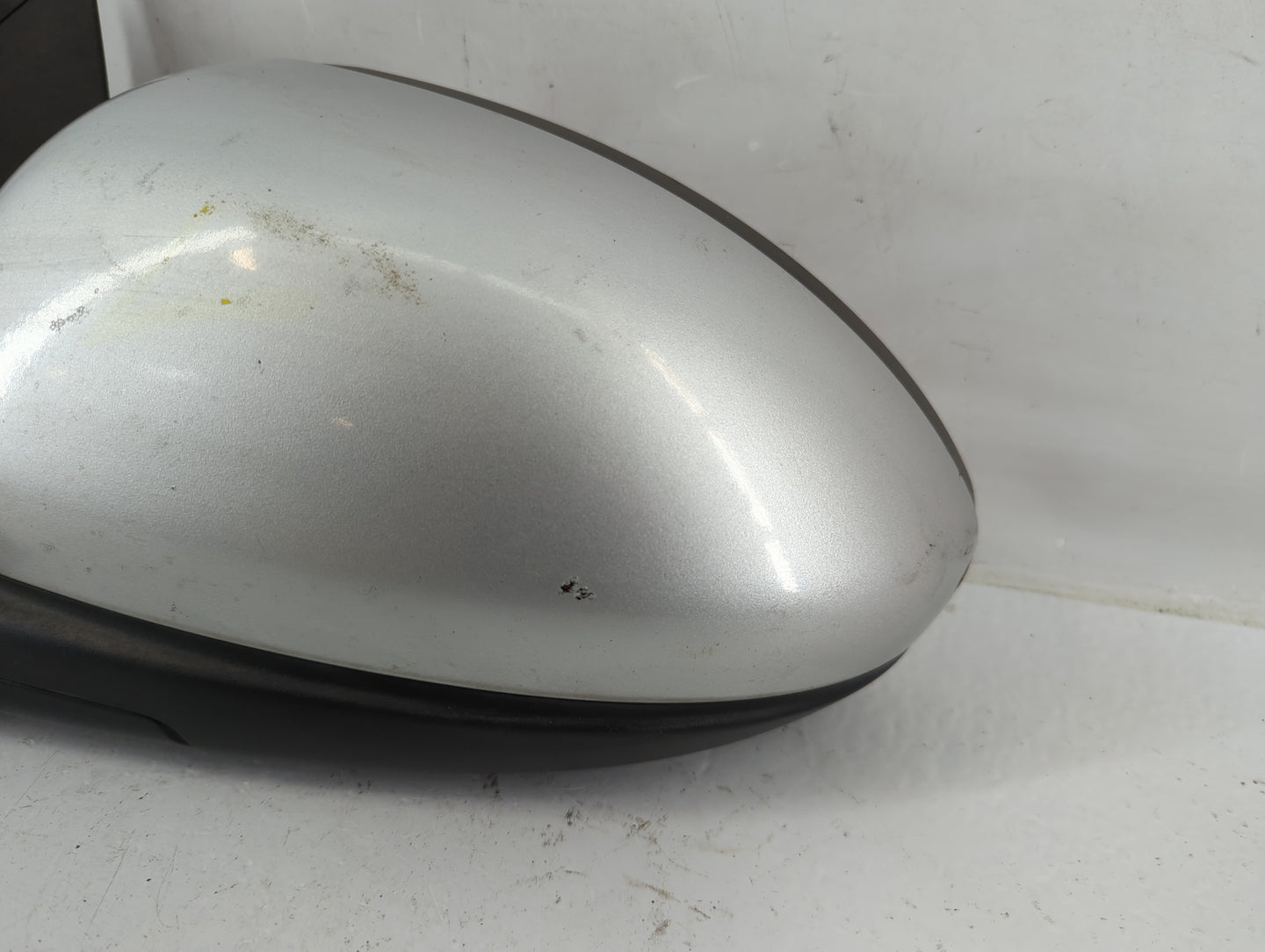 2011-2016 Chevrolet Cruze Driver Side View Mirror - Left Door Mirror OEM Used - Oemusedautoparts1.com