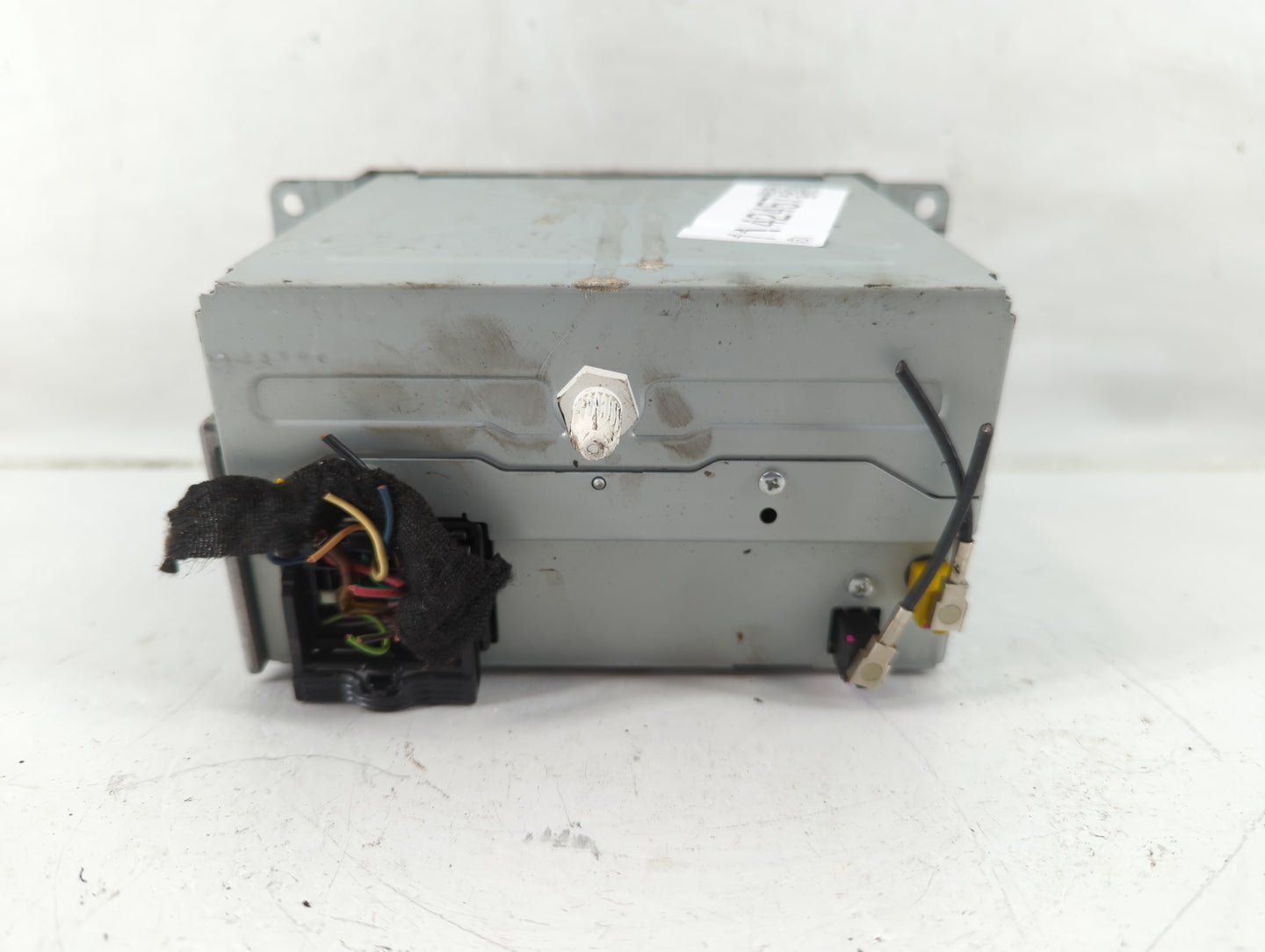 2011-2012 Chevrolet Cruze Radio AM FM Cd Player Receiver Replacement P/N:20983517 Fits Fits 2010 2011 2012 OEM Used Auto Par