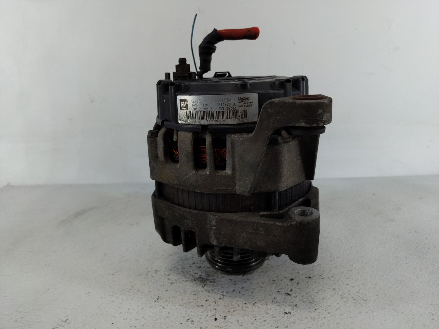 2011 Chevrolet Cruze Alternator Replacement Generator Charging Assembly Engine OEM P/N:13577154 Fits OEM Used Auto Parts - O