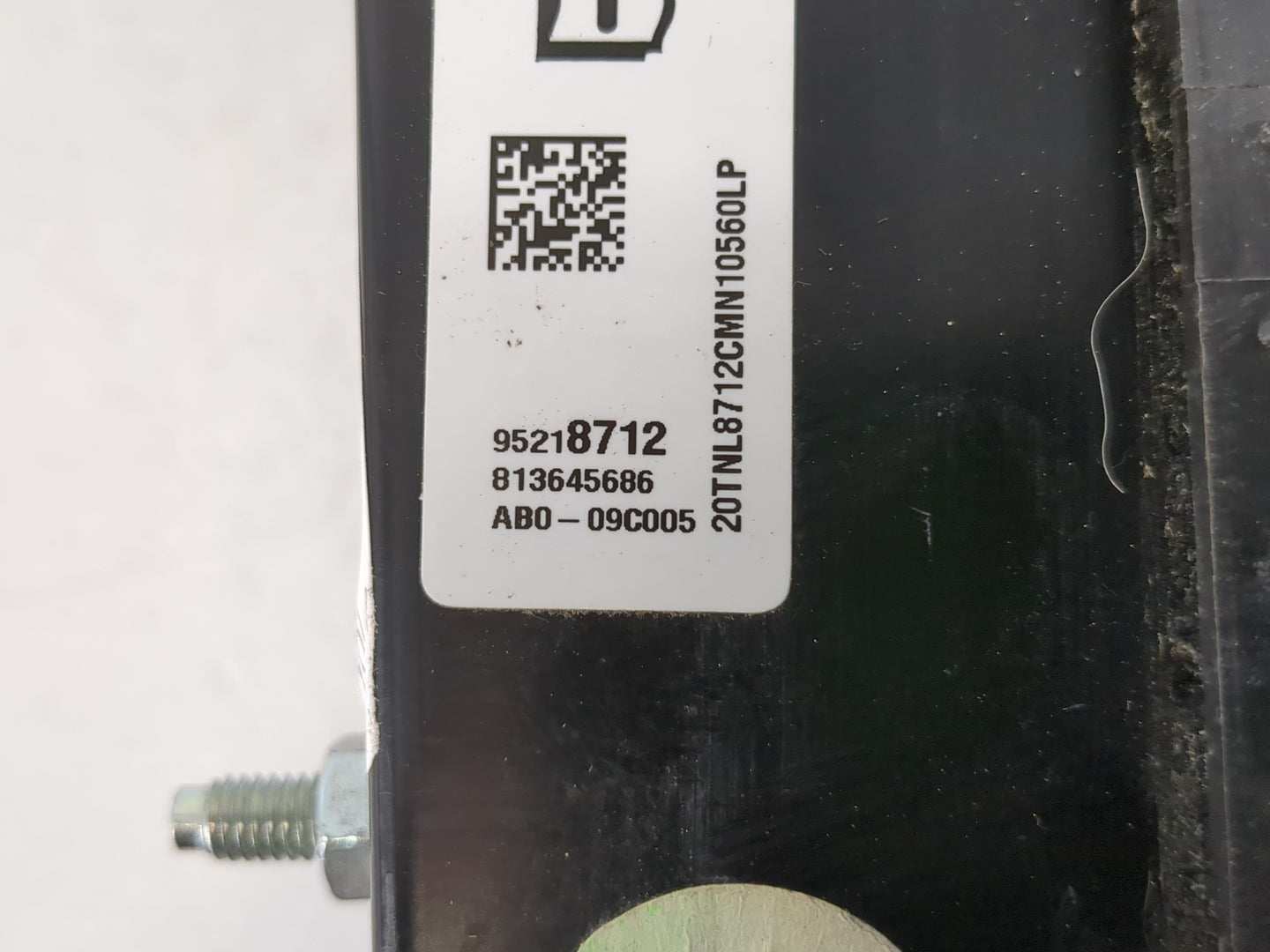 2011-2012 Chevrolet Cruze Air Bag Driver Left Knee OEM P/N:95218712 Fits Fits 2011 2012 OEM Used Auto Parts - Oemusedautopar