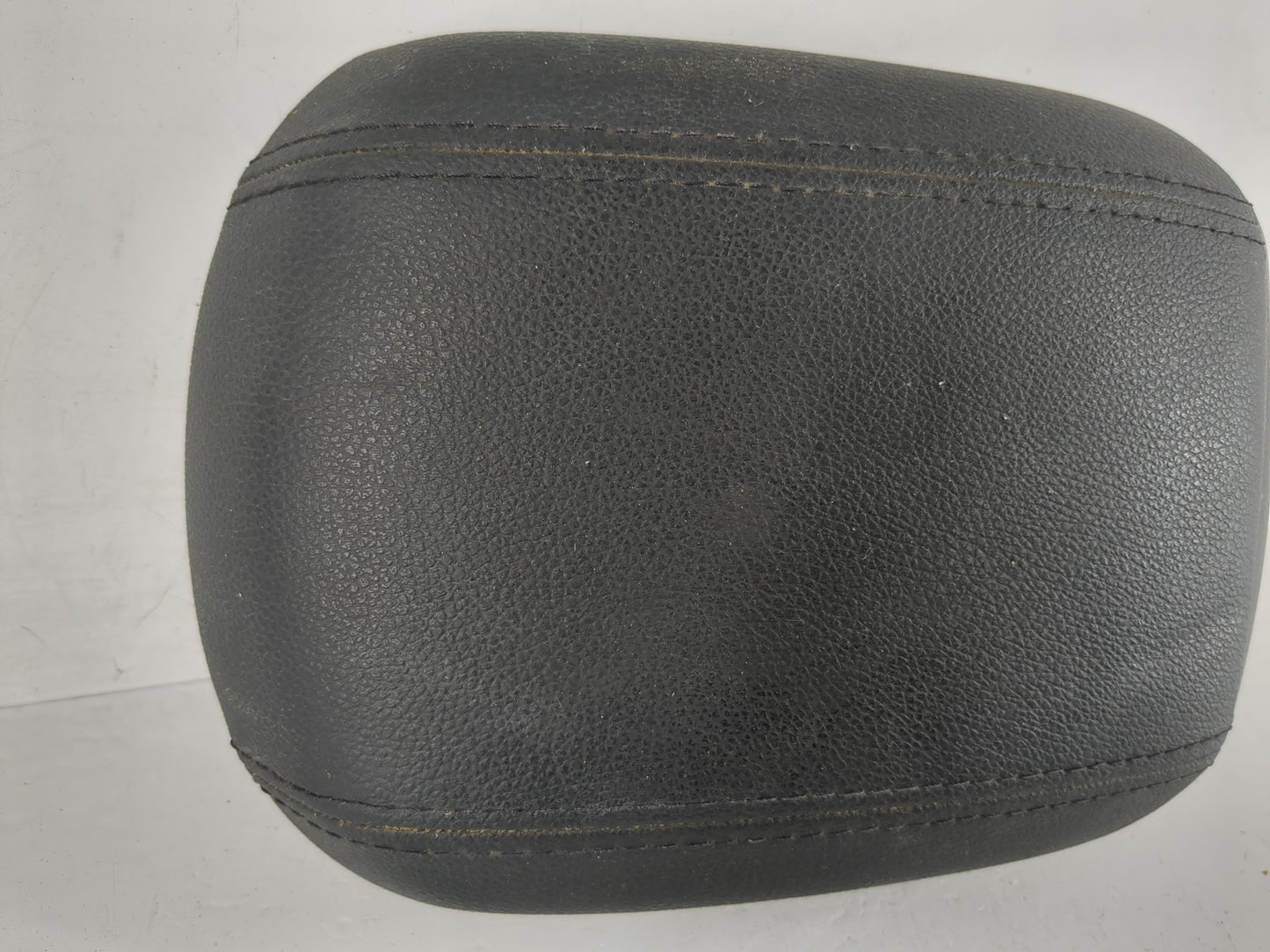 2011-2012 Chevrolet Cruze Center Console Armrest Cover Lid Fits Fits 2011 2012 OEM Used Auto Parts - Oemusedautoparts1.com