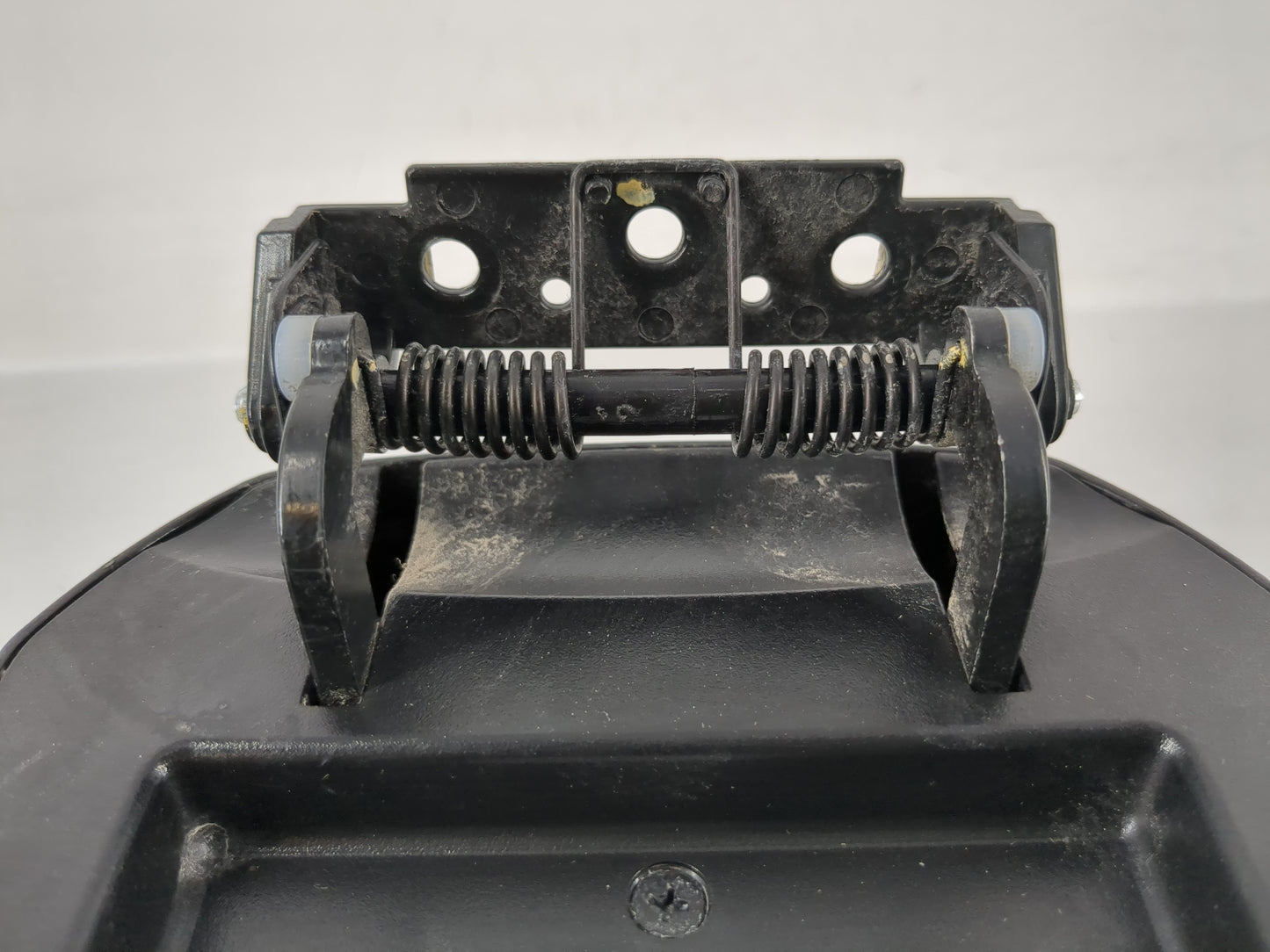 2011-2012 Chevrolet Cruze Center Console Armrest Cover Lid Fits Fits 2011 2012 OEM Used Auto Parts - Oemusedautoparts1.com
