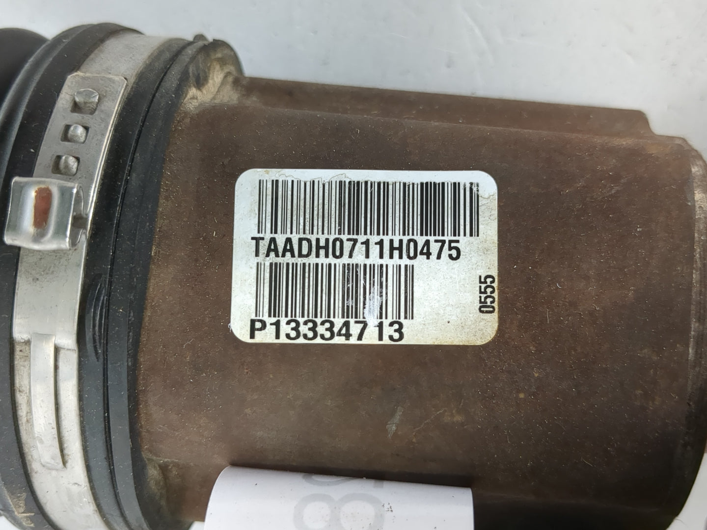 2011-2012 Chevrolet Cruze Axle Shaft Front Driver Cv C/v - Oemusedautoparts1.com