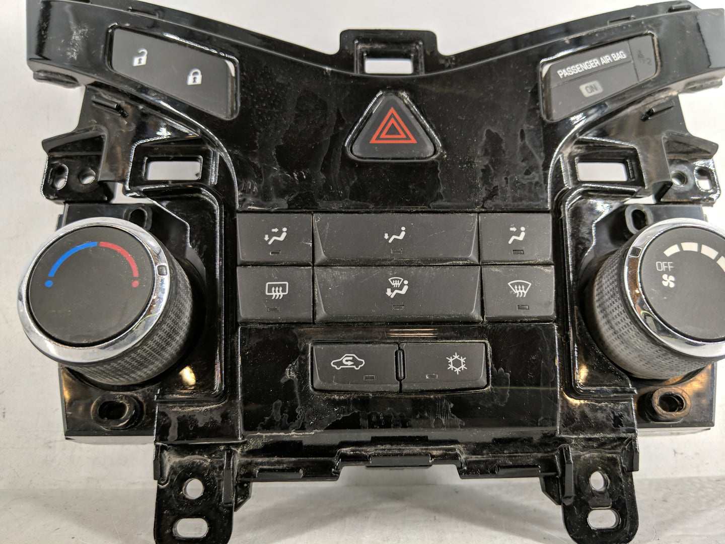 2011-2012 Chevrolet Cruze Climate Control Module Temperature AC/Heater Replacement P/N:95017054 Fits Fits 2011 2012 OEM Used