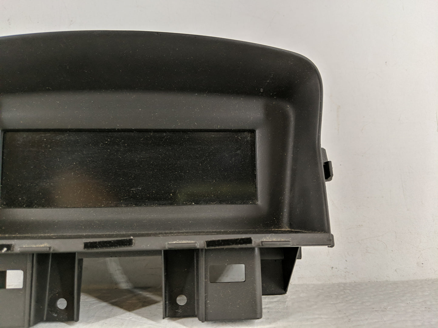 2011-2016 Chevrolet Cruze Information Display Screen - Oemusedautoparts1.com