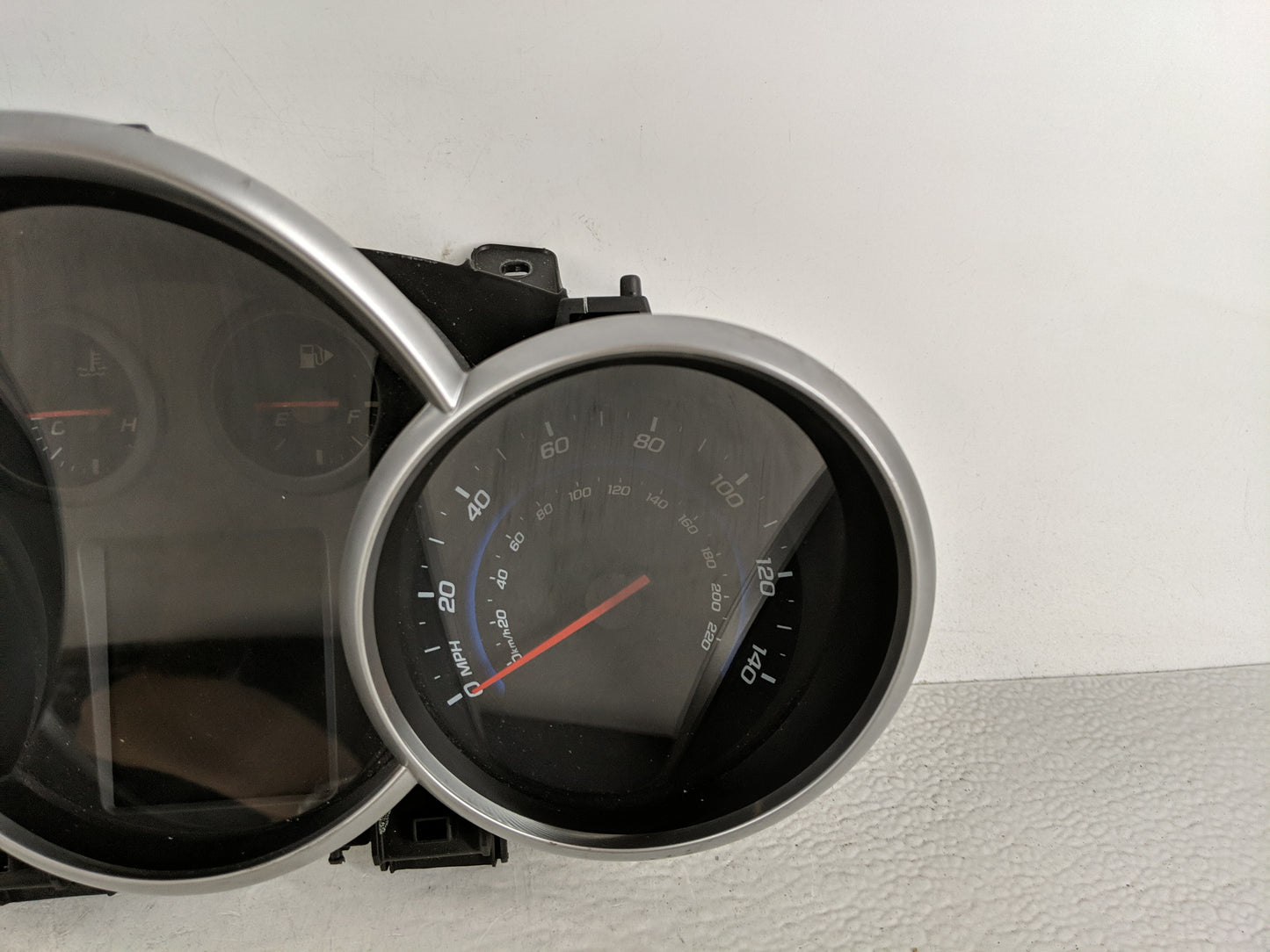 2011 Chevrolet Cruze Instrument Cluster Speedometer Gauges P/N:95216802 95018203 Fits OEM Used Auto Parts - Oemusedautoparts