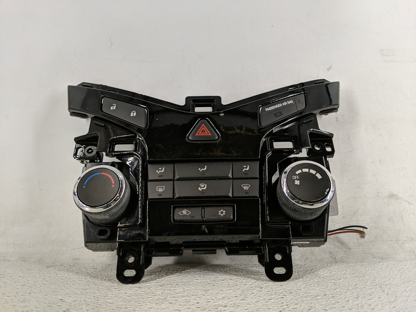 2011-2012 Chevrolet Cruze Climate Control Module Temperature AC/Heater Replacement P/N:96983927 Fits Fits 2011 2012 OEM Used