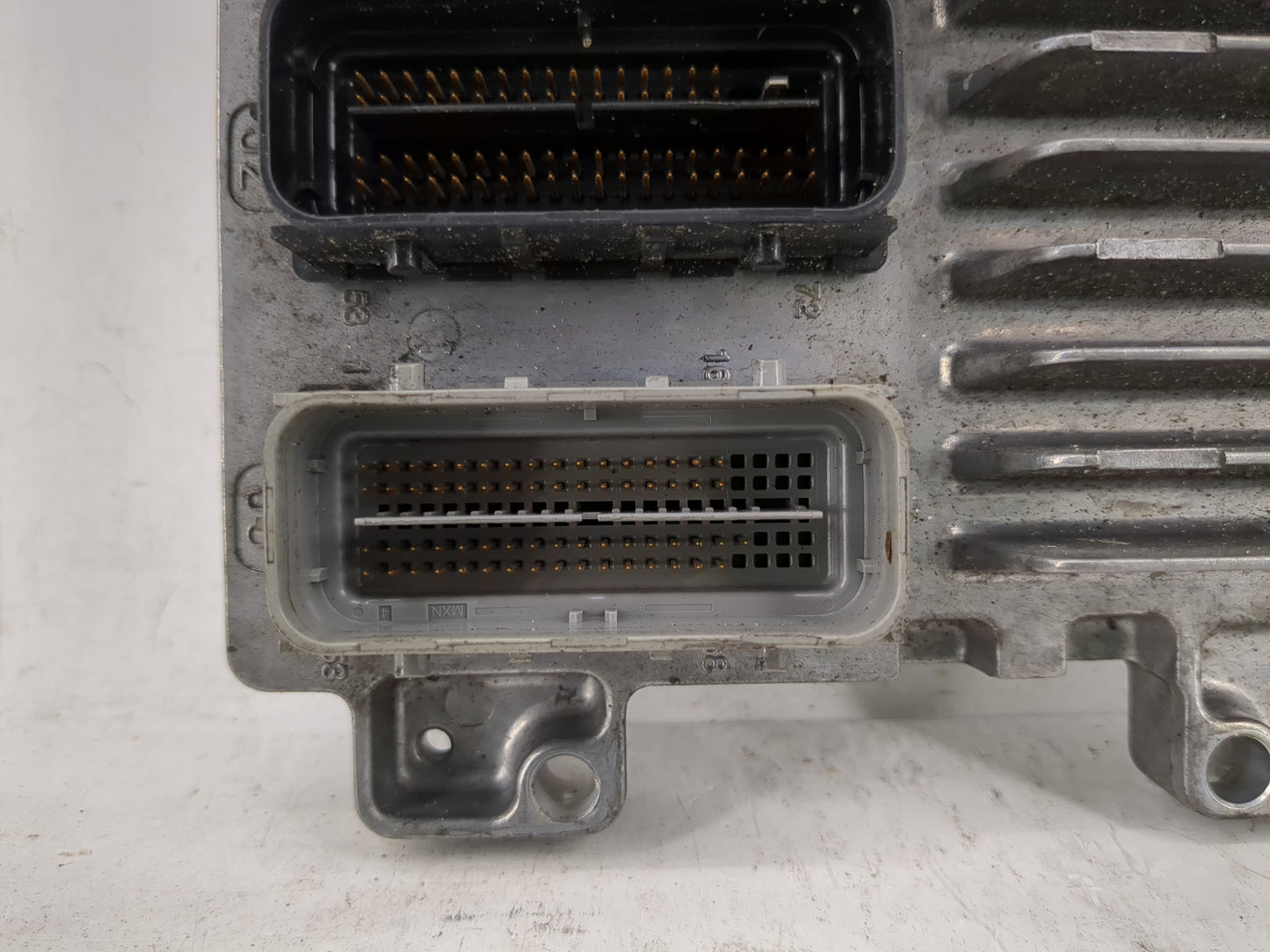 2011 Chevrolet Cruze PCM Engine Control Computer ECU ECM PCU OEM P/N:12644081 Fits OEM Used Auto Parts - Oemusedautoparts1.c